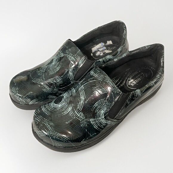 Easy Works Nurse Shoes 8M Women’s Black Slip Resistant Clogs Work Comfort unique - Picture 1 of 9
